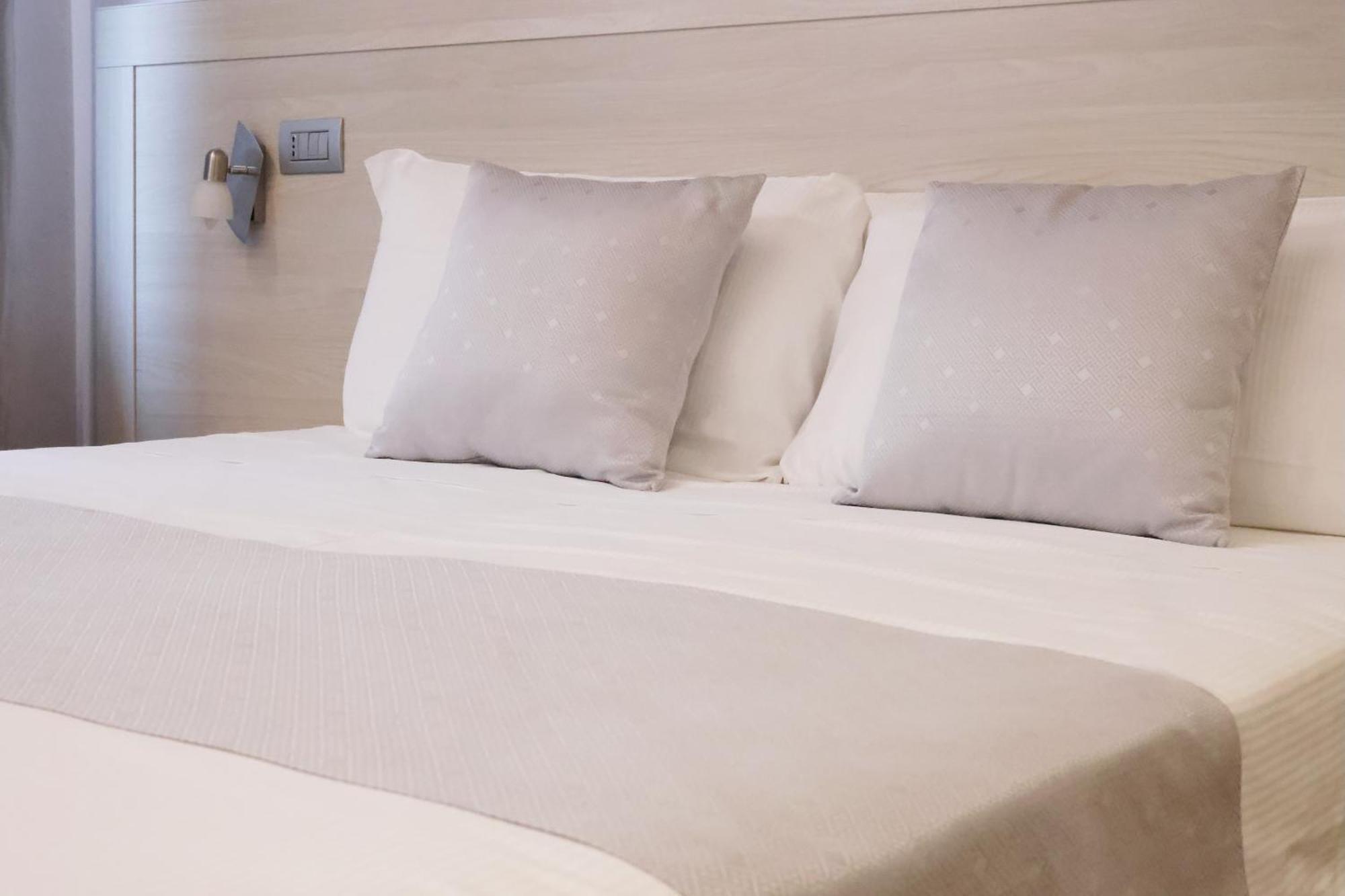 Palazzo Belli Bed & Breakfast Alba  Eksteriør bilde