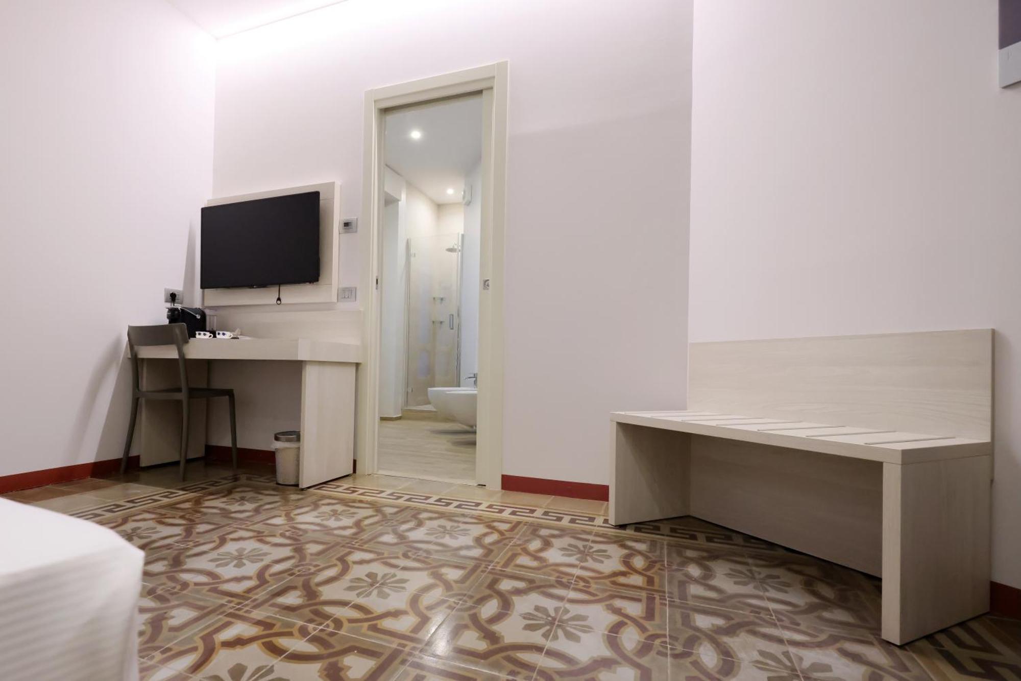 Palazzo Belli Bed & Breakfast Alba  Eksteriør bilde