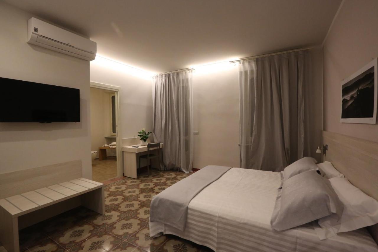 Palazzo Belli Bed & Breakfast Alba  Eksteriør bilde